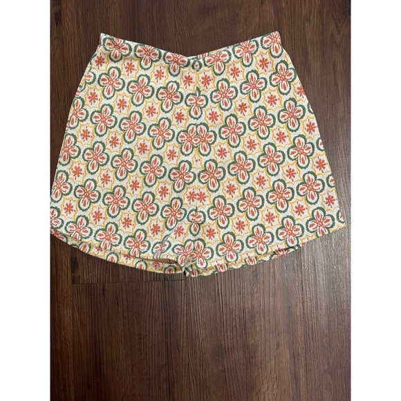 Two piece set - Picture 4 of 4